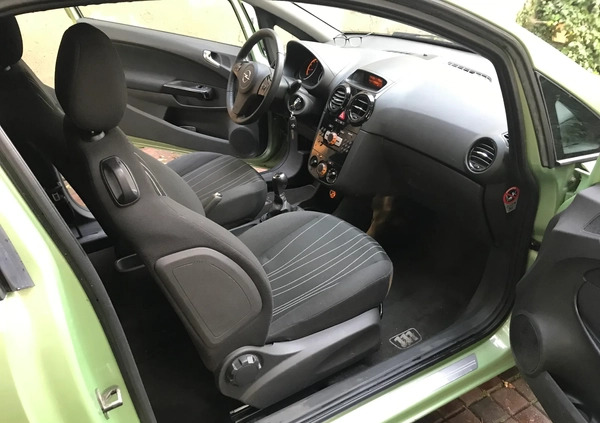 Opel Corsa cena 12900 przebieg: 160930, rok produkcji 2010 z Bychawa małe 232